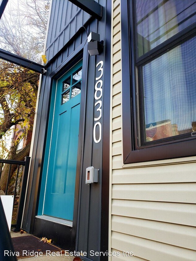 Foto principal - 3 br, 2.5 bath House - 3830 Mintwood Street