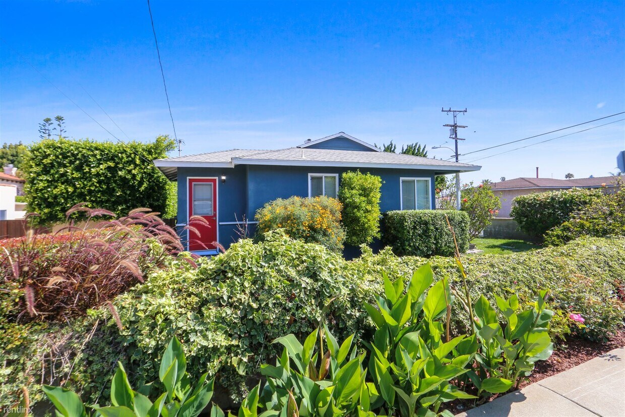 Foto principal - 3 br, 2 bath House - 1719 Marshallfield Lane