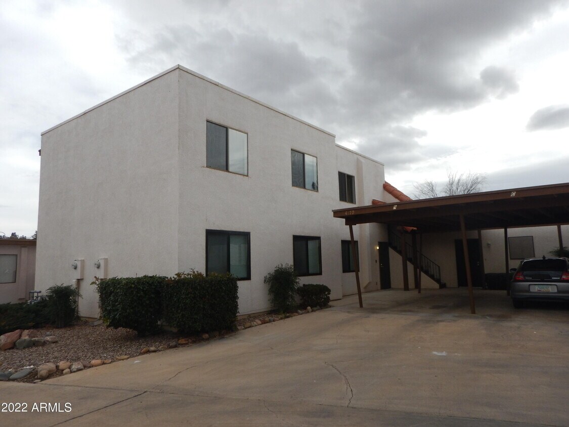 Primary Photo - 4170 Plaza Oro Loma