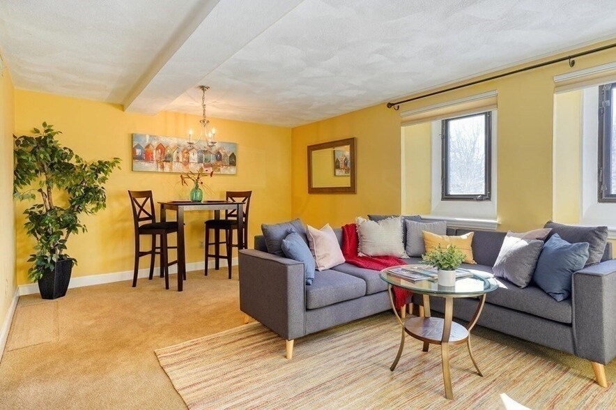 Foto principal - 115 Washington St