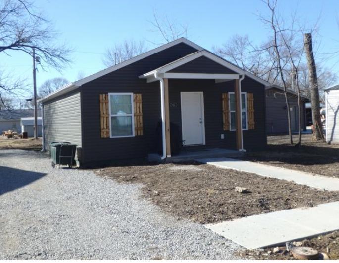 713 S Allen St House Rental in Centralia, MO