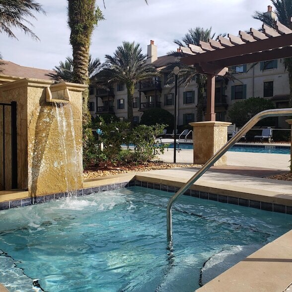Foto del edificio - 945 Registry Blvd