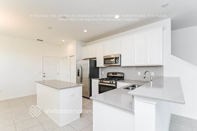 Building Photo - 6242 Camino Dr
