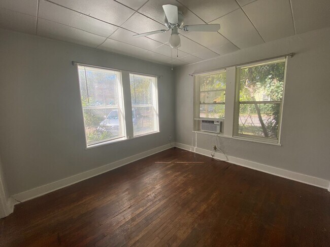 Foto del edificio - Ave G-5009