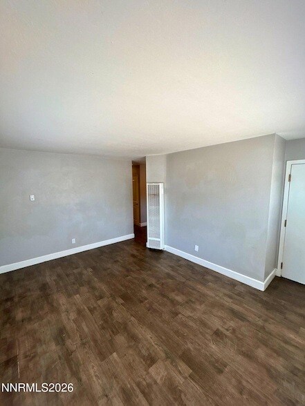 Building Photo - 835 20th St