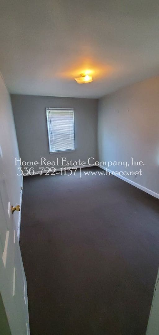 Building Photo - 2336 N Cherry St