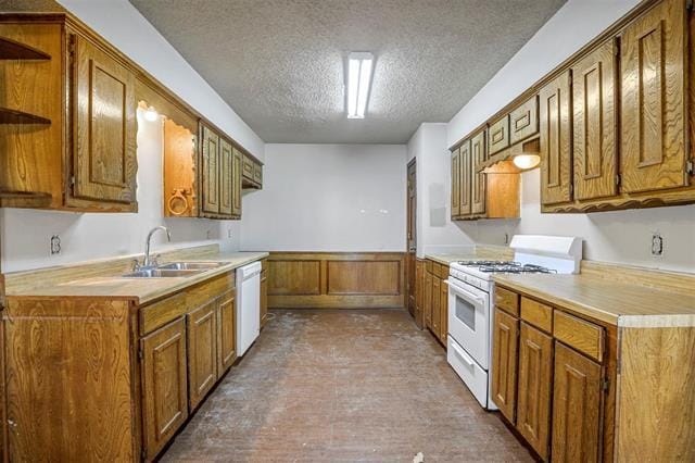 Building Photo - 223 E Pritchard Ln