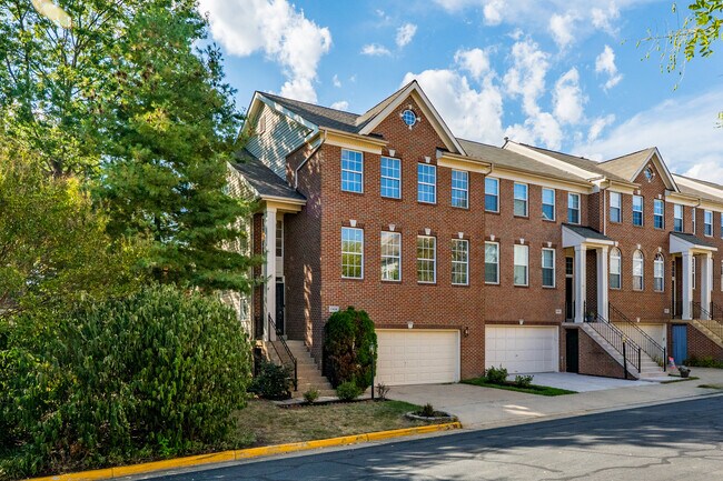 Foto del edificio - 13438 Burrough Farm Dr