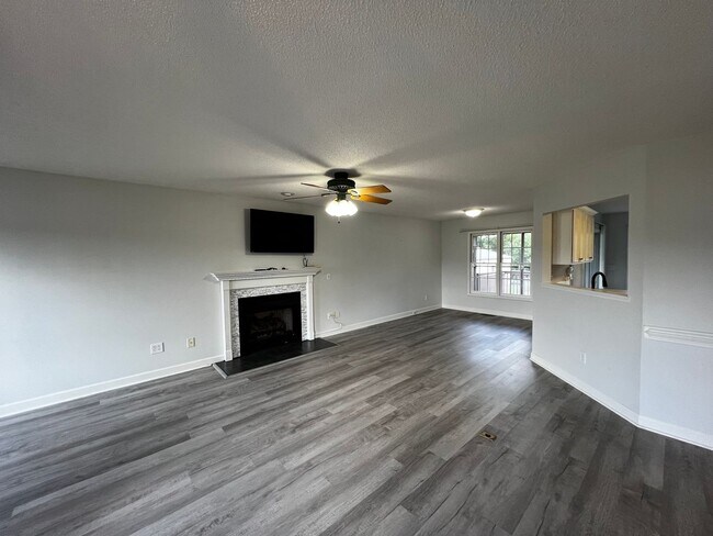 Building Photo - For Rent Mocksville