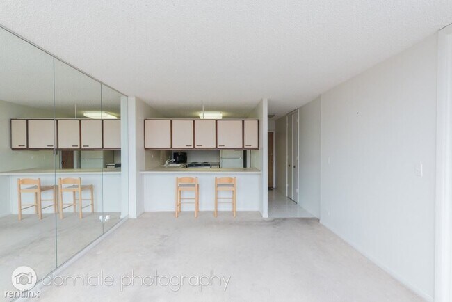 Foto del edificio - 1 br, 1 bath Condo - 2754 N Hampden Ct