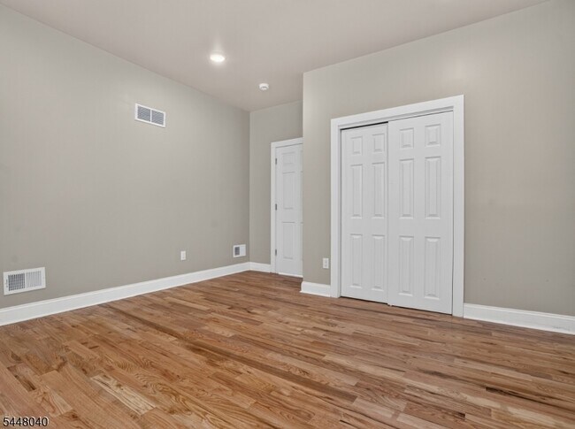 Foto del edificio - 882 S 14th St