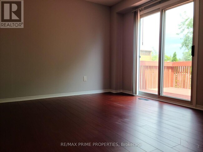 Building Photo - 1629 Marshcourt Dr