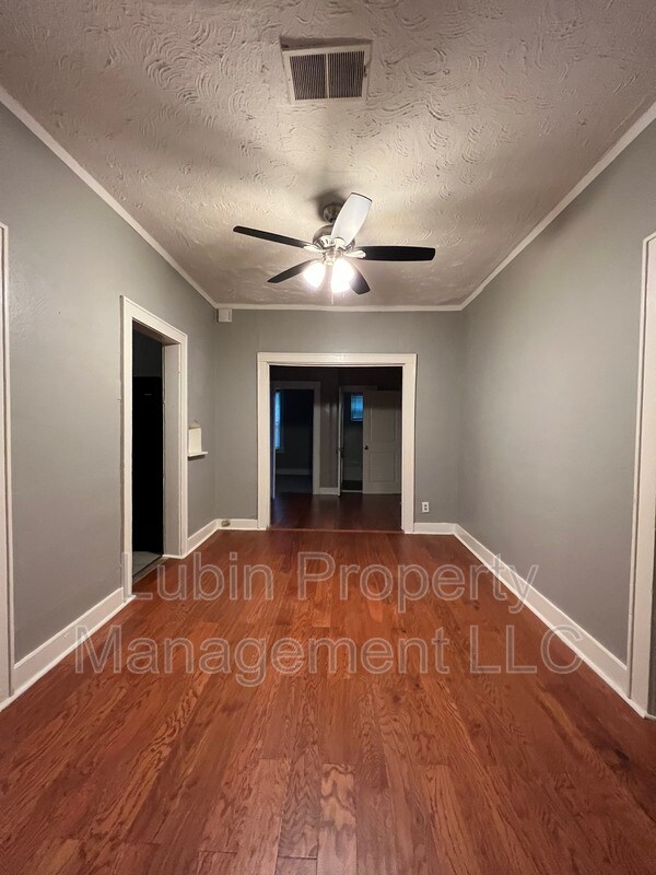 Foto del edificio - 2421 Arlington Ave