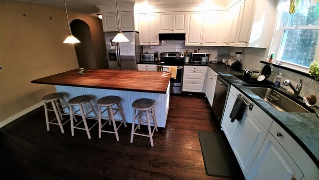 Cocina - 742 Storrs Rd