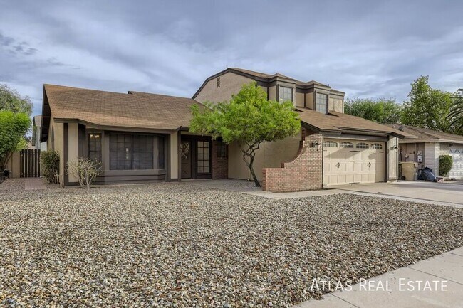 Building Photo - 5337 W Desert Hills Dr