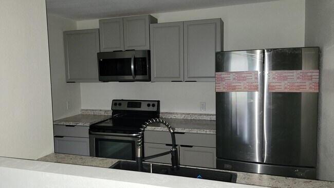 Foto del edificio - 531 Rock Pit Rd