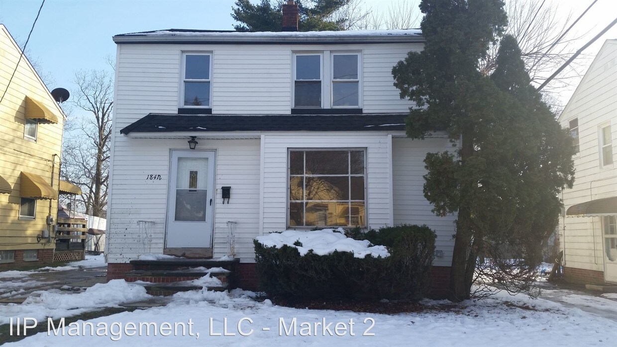 18412 Raymond St, Maple Heights, OH 44137 House for Rent in Maple