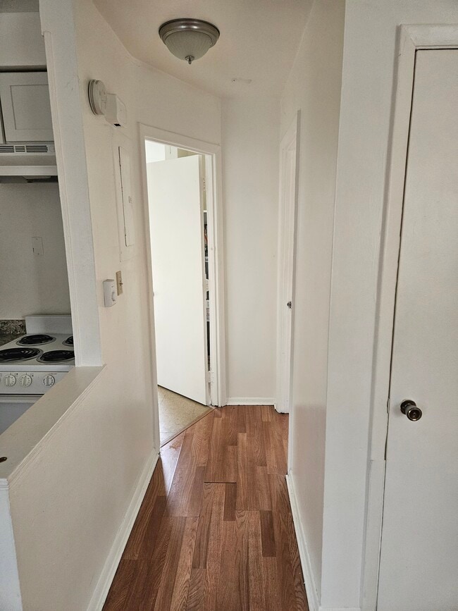 Foto del edificio - 3941 Zinsle Ave