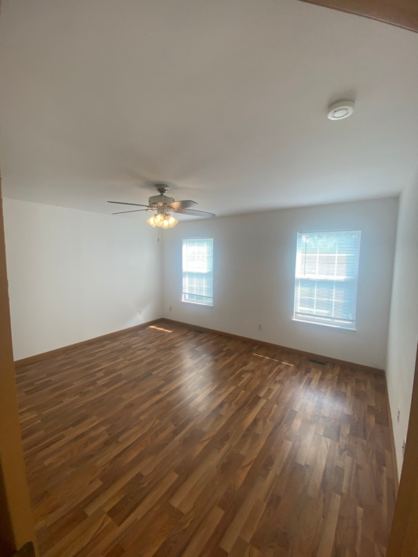 Building Photo - 14058 Edgewater Dr