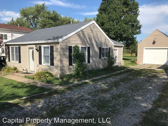 Building Photo - 2 br, 1 bath House - 1822 Flaugh Rd