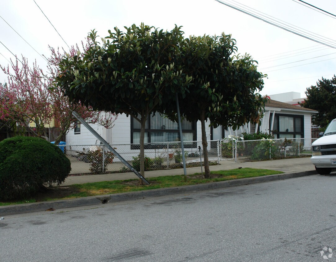 Building Photo - 5-7 Atlantic Ave