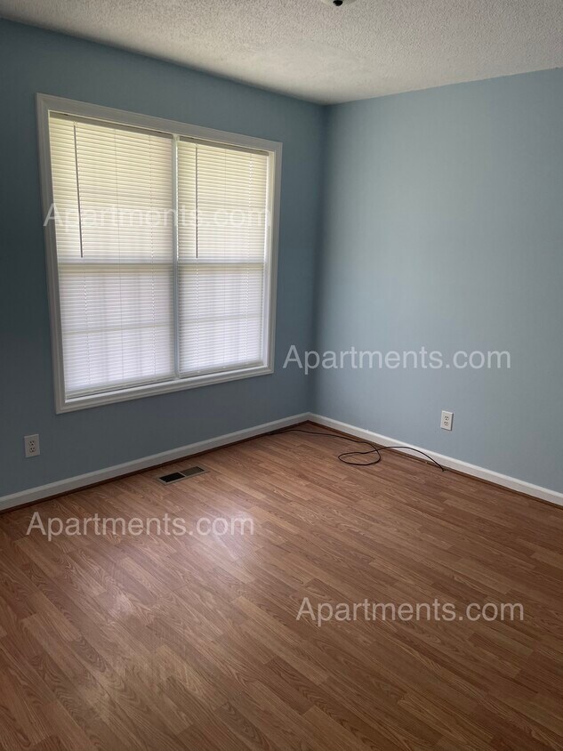 1648 Willomore St, Greensboro, NC 27403 House Rental in Greensboro