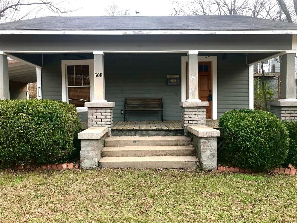 Primary Photo - 308 S W Ave