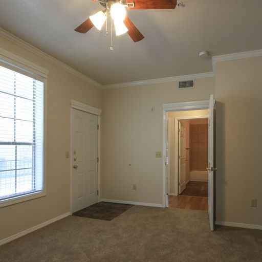 2 BR Entrance - Country Club Apartments