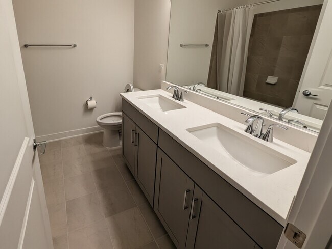 Foto del edificio - 2005 Henson Norris St