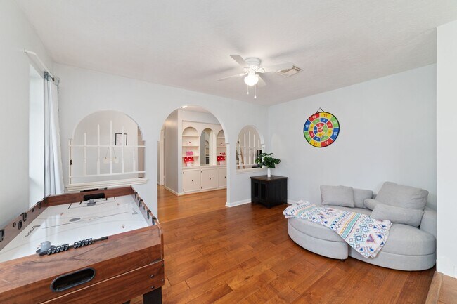 Foto del edificio - 17403 Mossforest Dr