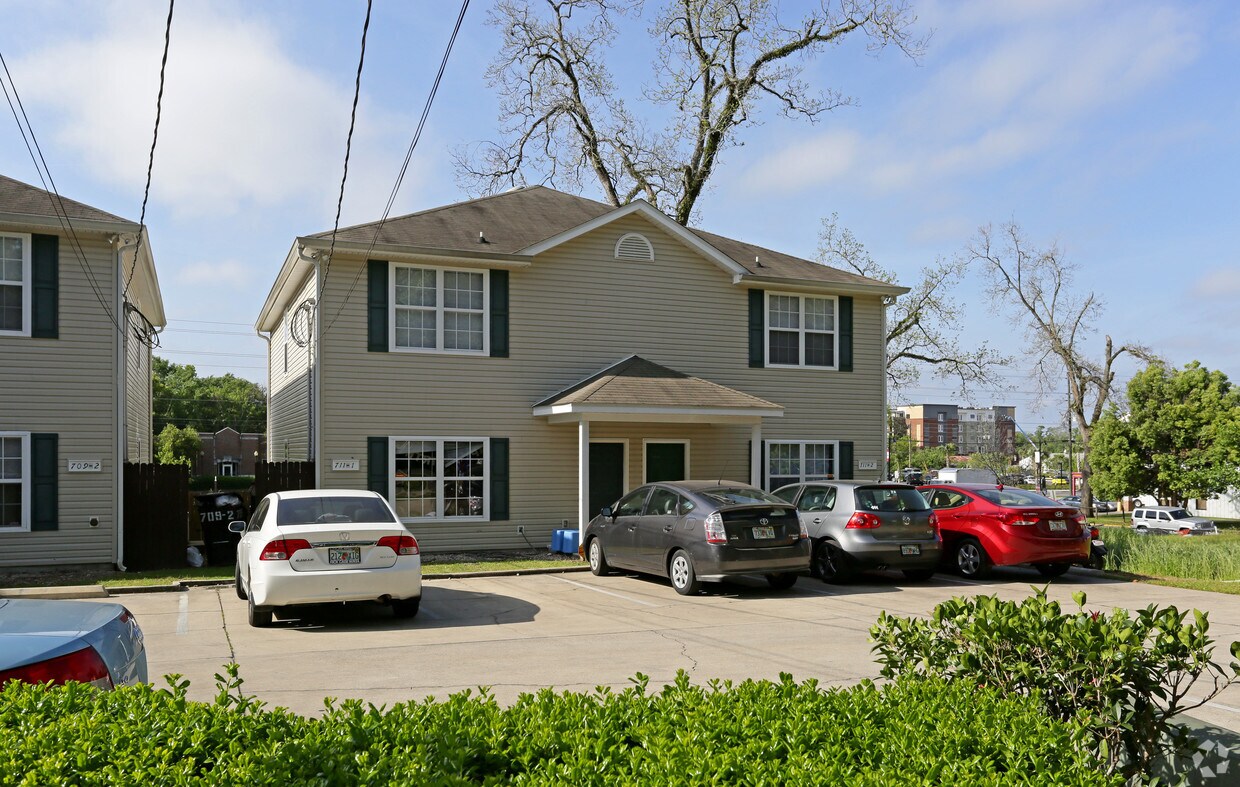 Foto del edificio - 709-711 W St Augustine St