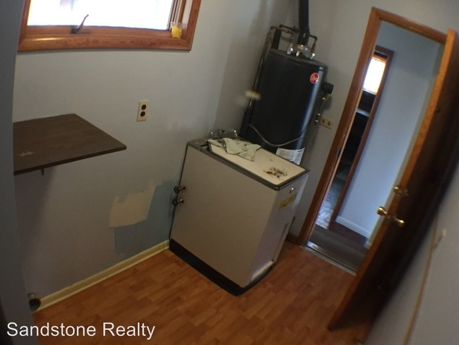 Building Photo - 2 br, 1 bath House - 634 Sherrie Lane