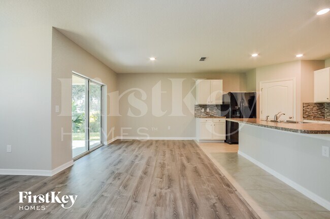 Foto del edificio - 10602 Burlwood Dr