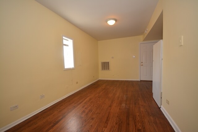 Foto del edificio - 3614 N Ashland Ave