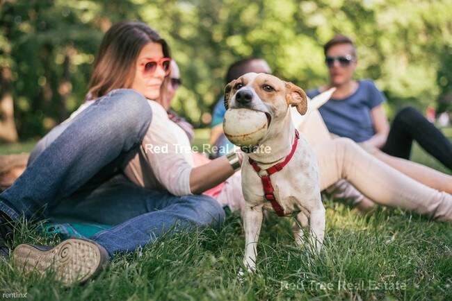 Foto del edificio - 3611 Washington St
