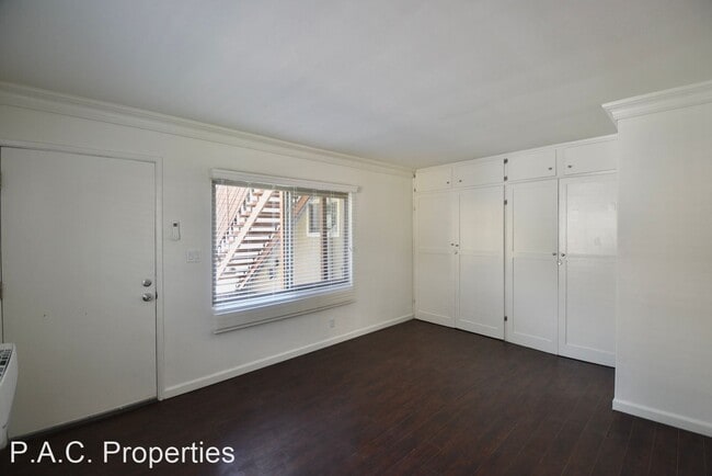 Building Photo - Studio, 1 bath Apartment - 605-609 North H...