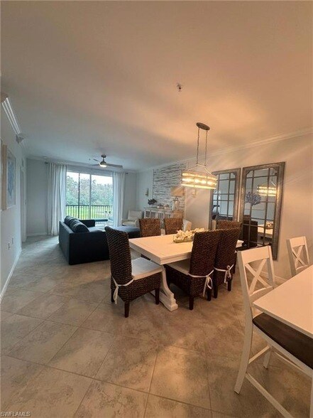 Foto del edificio - 6058 National Blvd