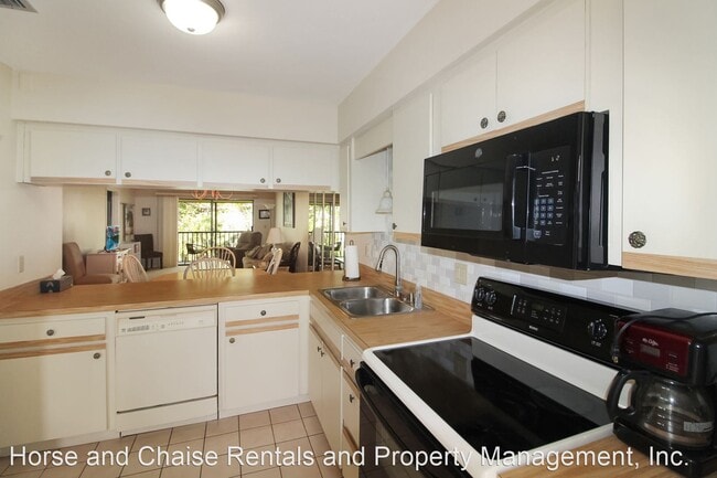 Building Photo - 2 br, 2 bath House - 928 Capri Isles #231