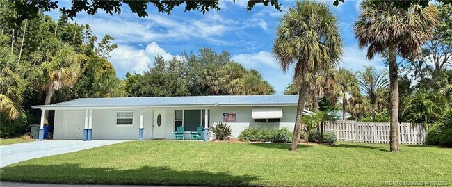 Building Photo - 3483 NE Indian Ct