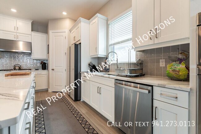 Foto del edificio - 5312 Caserta Ct