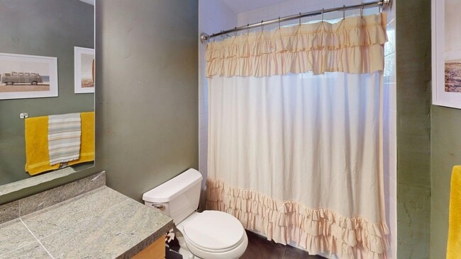 Foto del edificio - 11 Russell Trail