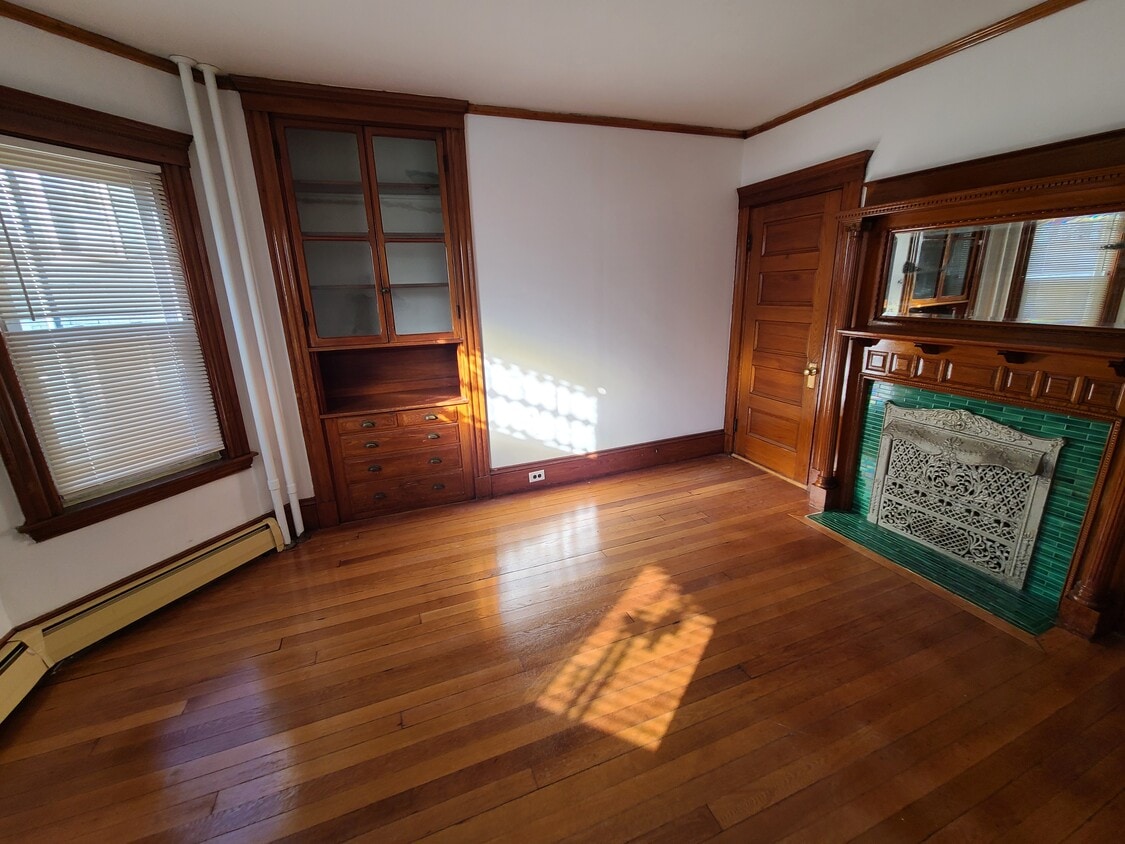 11 Mather St Unit 1, Boston, MA 02124 Apartments in Boston, MA