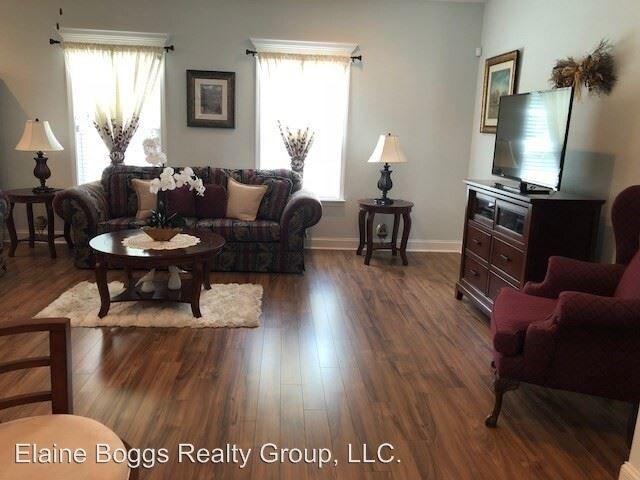 4 Br 2 5 Bath House 802 Alyson Court For Rent In Building Photo 4 Br 2 5 Bath House 802 Alyson Court