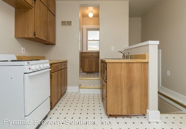 Building Photo - 2 br, 1 bath House - 701 Pleasant View Dr