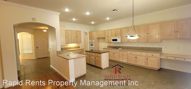 Building Photo - 4 br, 3 bath House - 2609 Marsh Wren Way