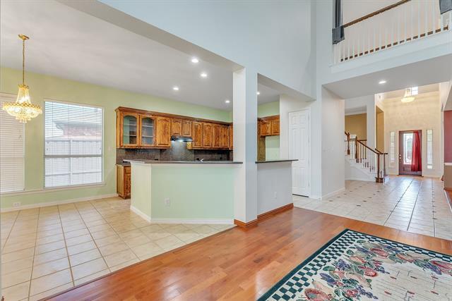 Foto del edificio - 1611 Long Prairie Ct