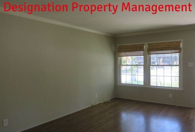 Building Photo - 1 BR Verdugo Woodlands, Private 1 car garage.