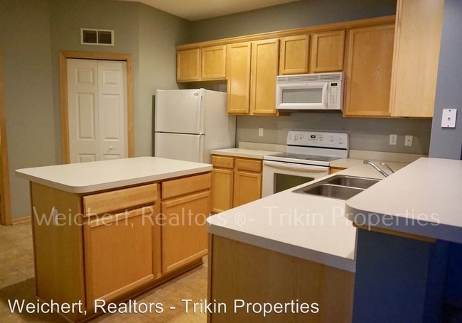 Foto del edificio - 12130 Vermillion St NE