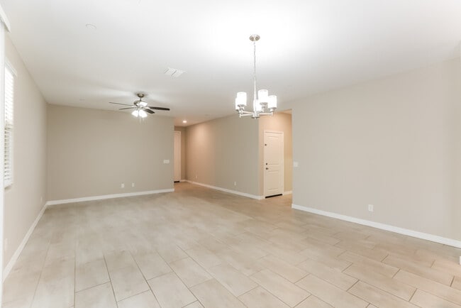 Building Photo - 6851 E Posada Cir