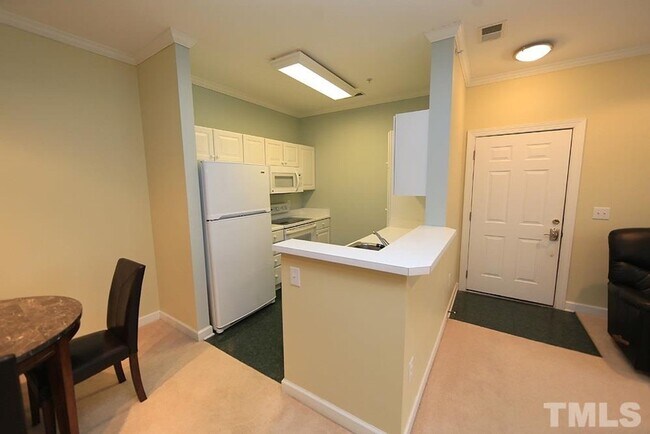 Building Photo - 524 Aberdeen Dr